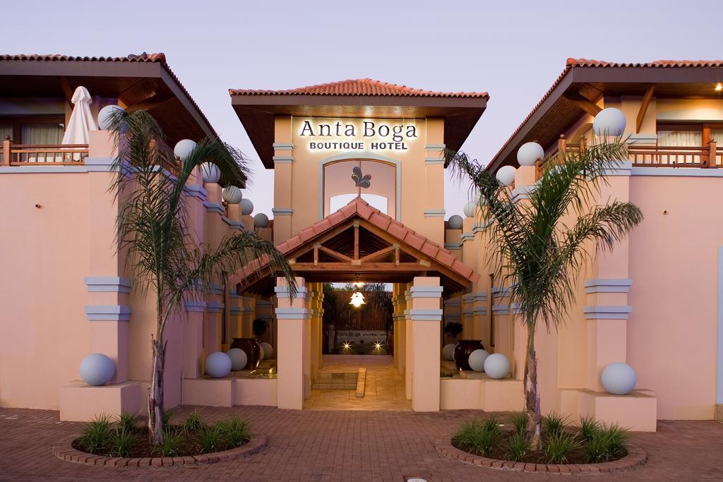 Anta Boga Hotel Bloemfontein Buitenkant foto